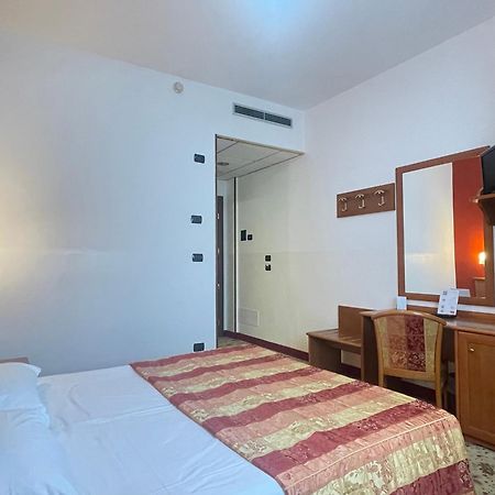 Vald Hotel Val della Torre Bagian luar foto