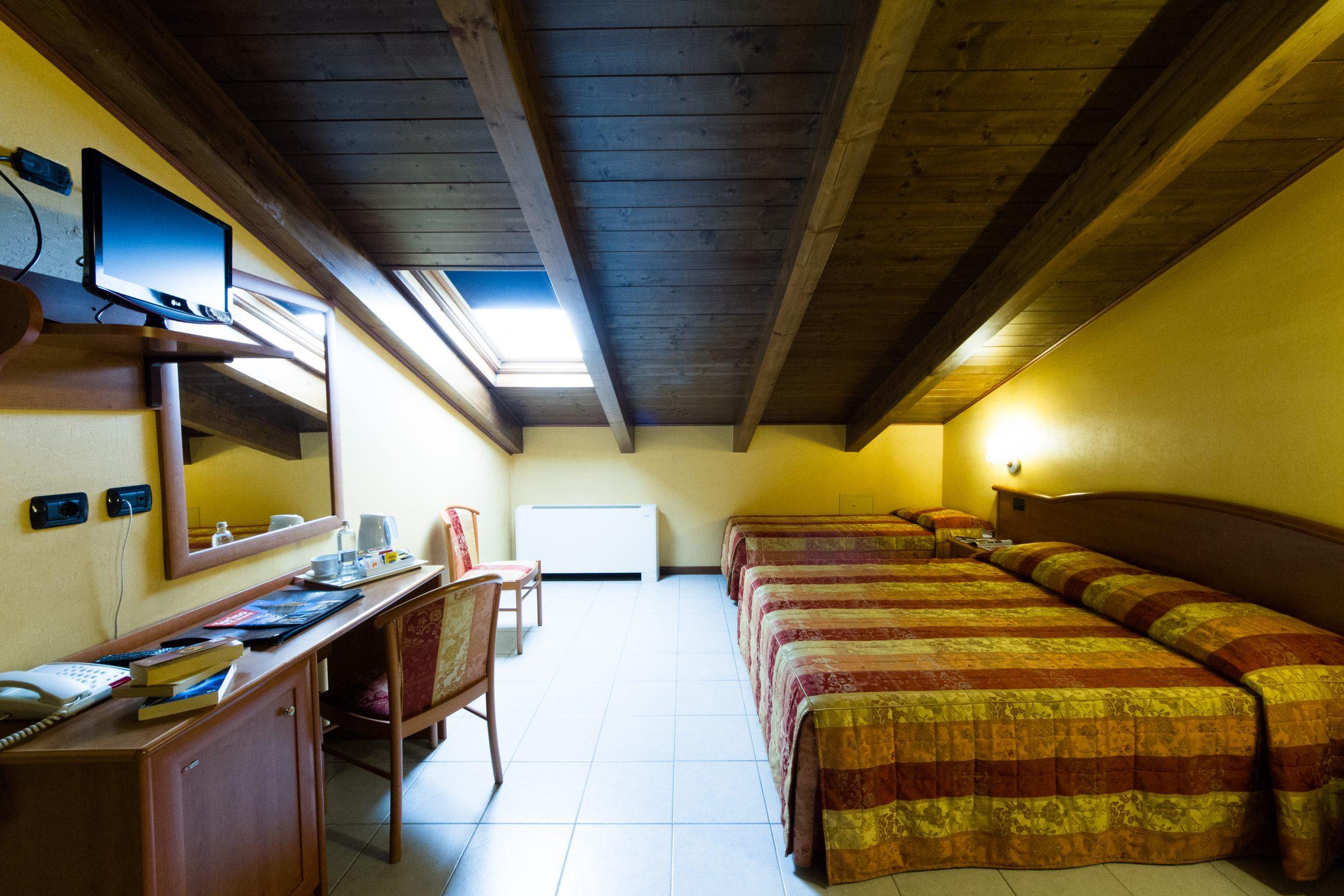 Vald Hotel Val della Torre Bagian luar foto