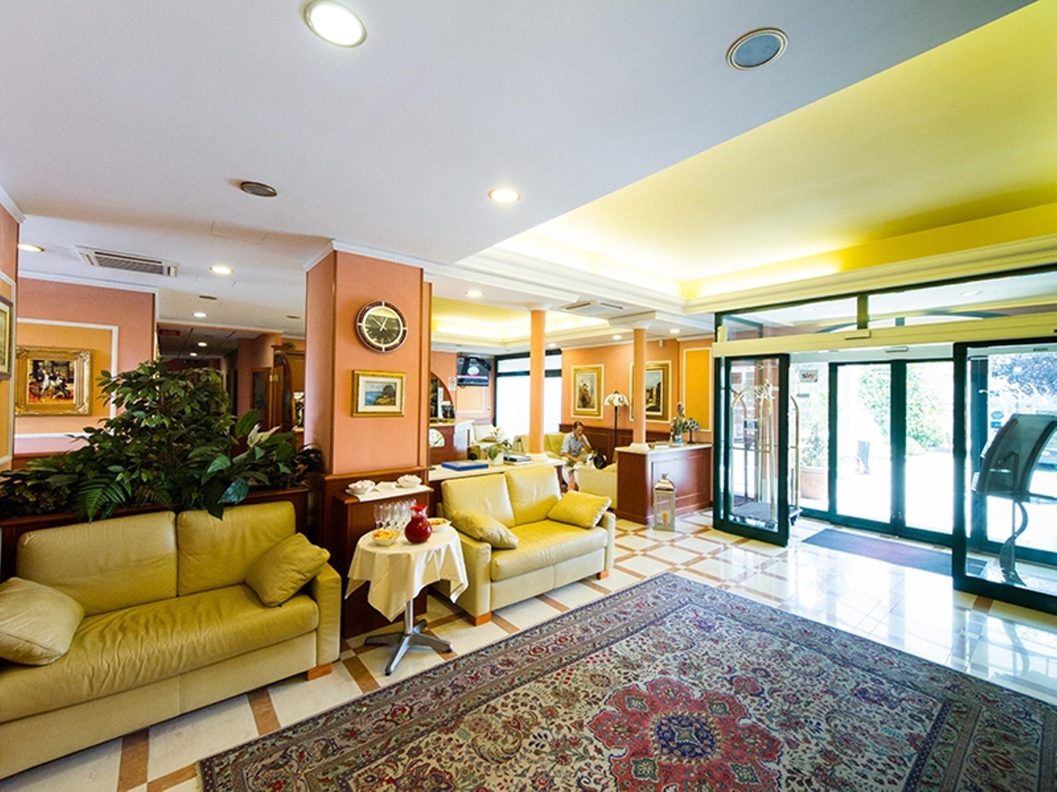 Vald Hotel Val della Torre Bagian luar foto