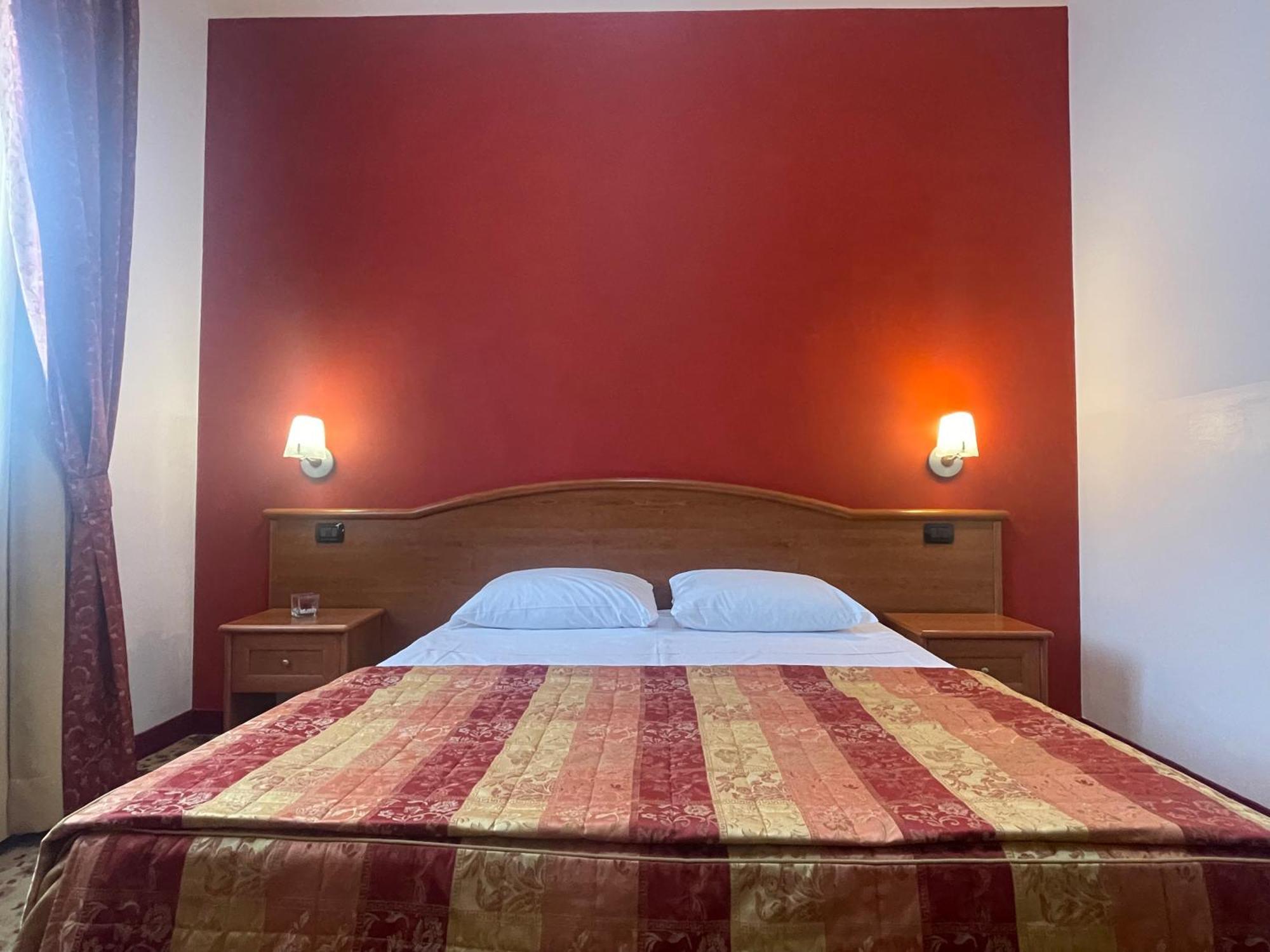 Vald Hotel Val della Torre Bagian luar foto