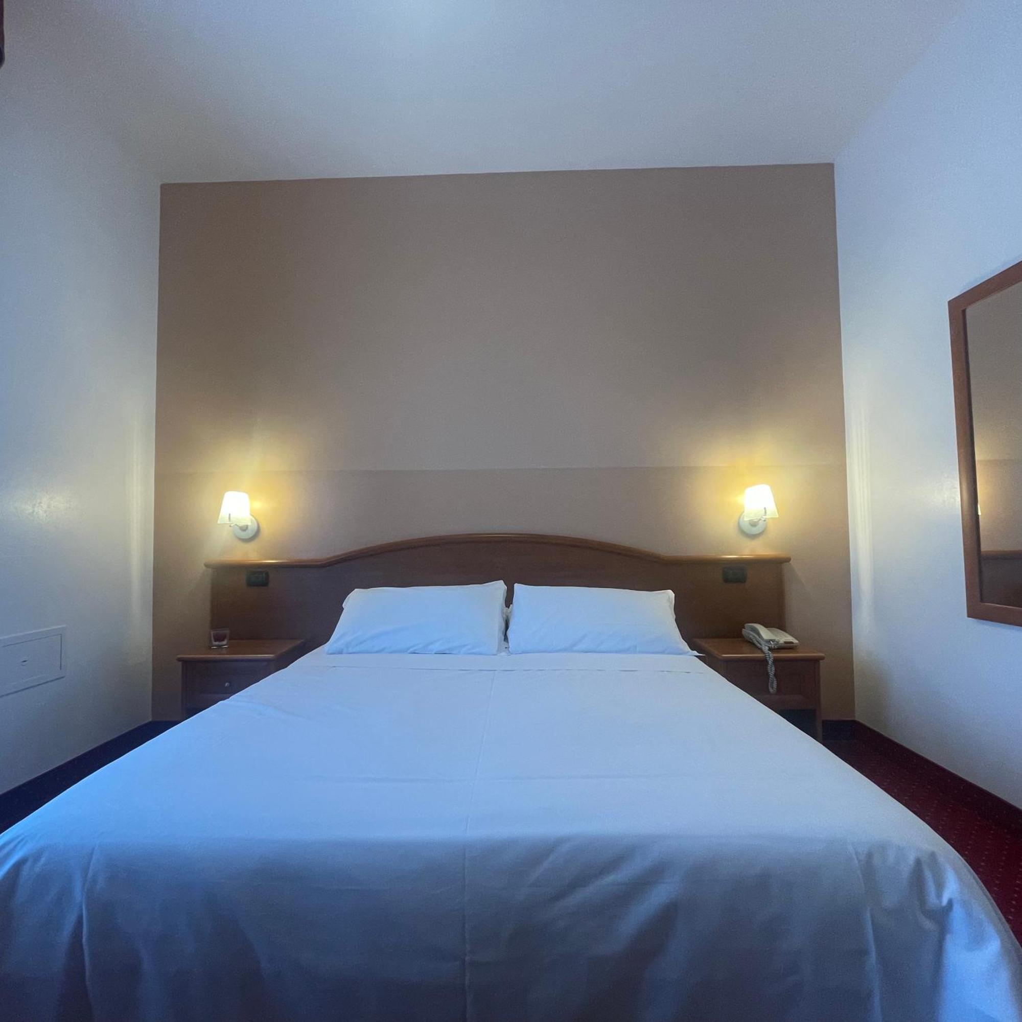 Vald Hotel Val della Torre Bagian luar foto