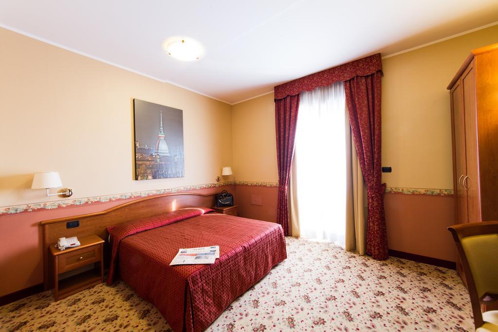 Vald Hotel Val della Torre Bagian luar foto
